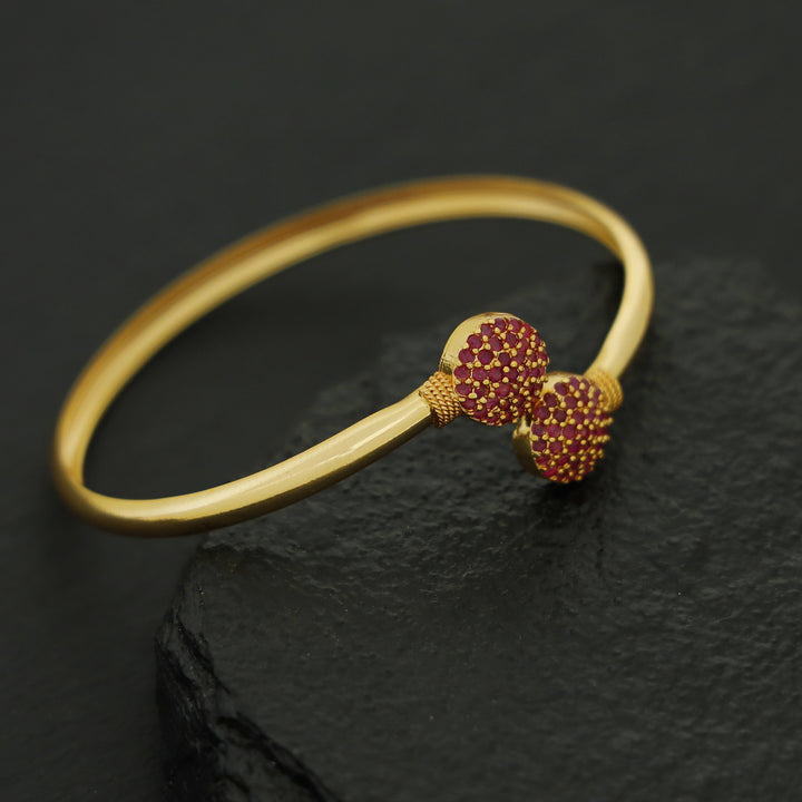 Maitreyi Dual Circle Stone Bangle
