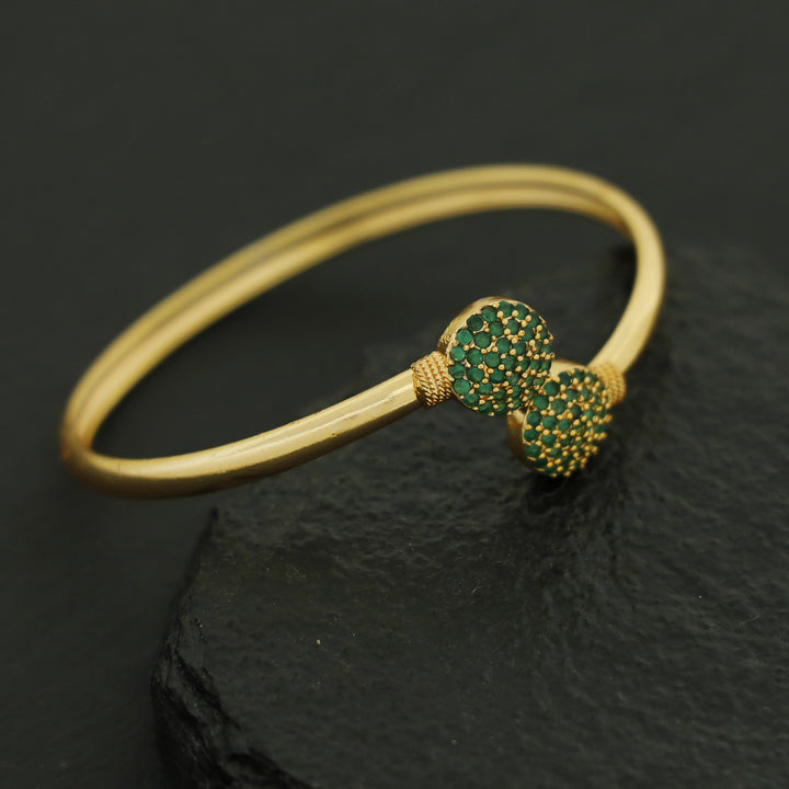 Maitreyi Dual Circle Stone Bangle