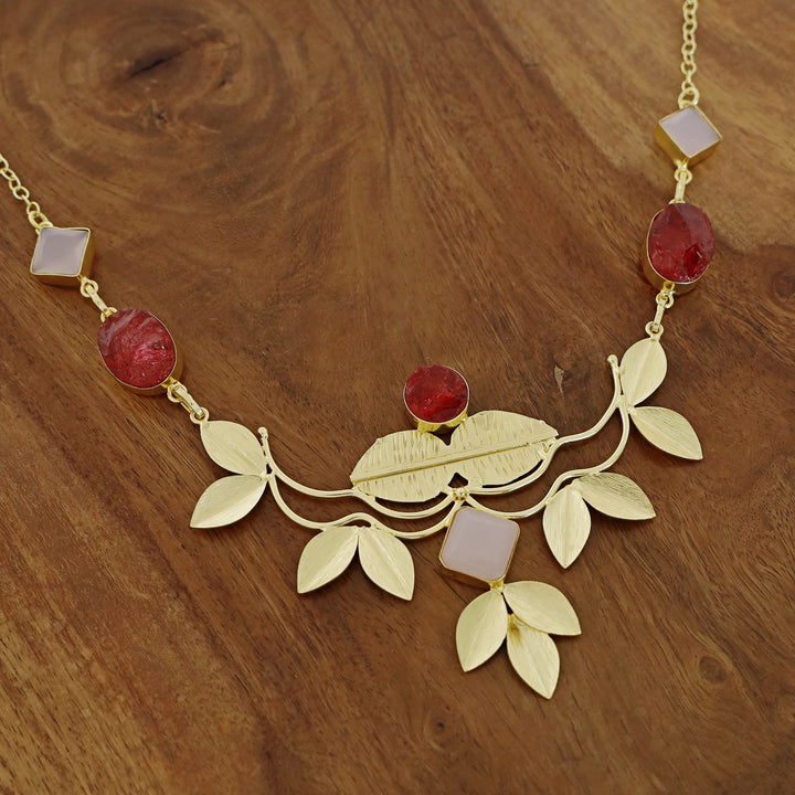 Golden Textured Leafy Dyed + Glossy Stone Neckpiece