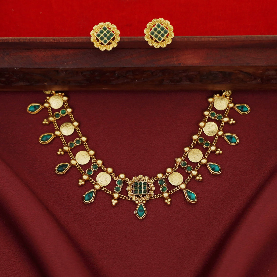 Kriti 2 Layer Chitrani Kashi Choker with Earring