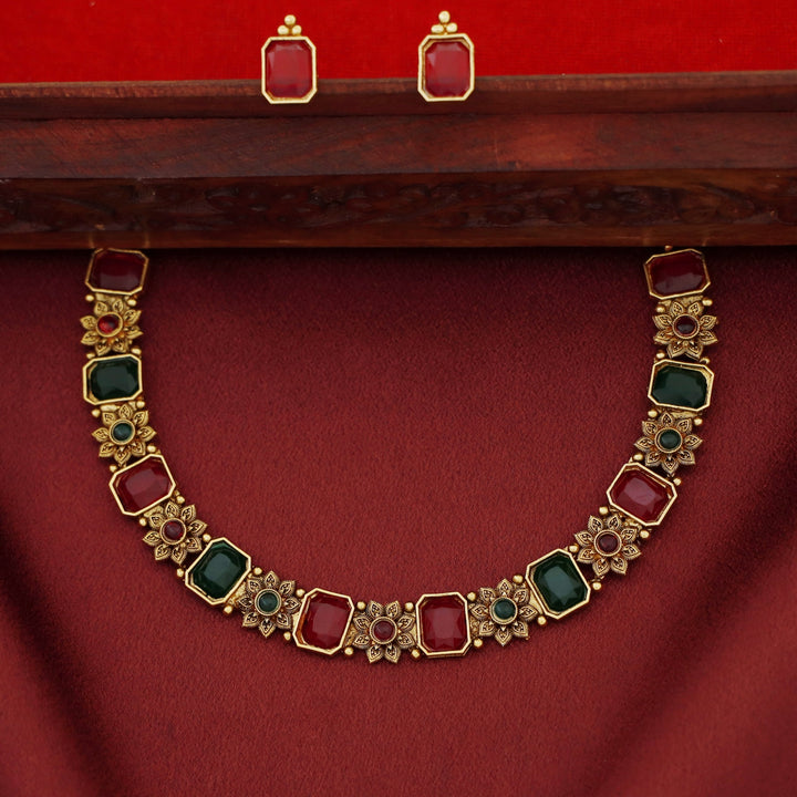 Shriya Flower Rectangle Short Neckpiece with Earring