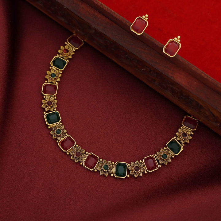 Shriya Flower Rectangle Short Neckpiece with Earring