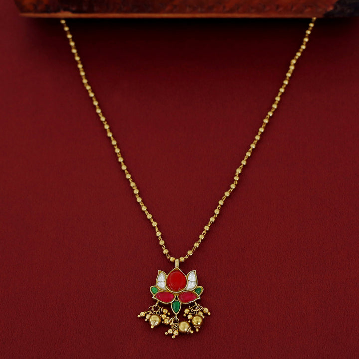 Veena Jadau Kundan Lotus Pendant Neckpiece