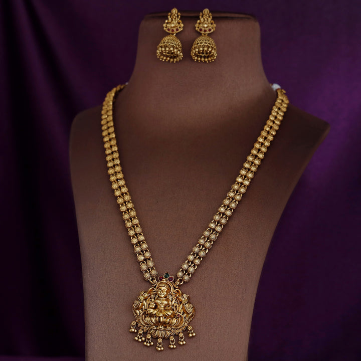 Akshara Devi Pendant Long Neckpiece With Earring