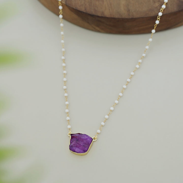 Nasmiya Dyed Stone Neckpiece