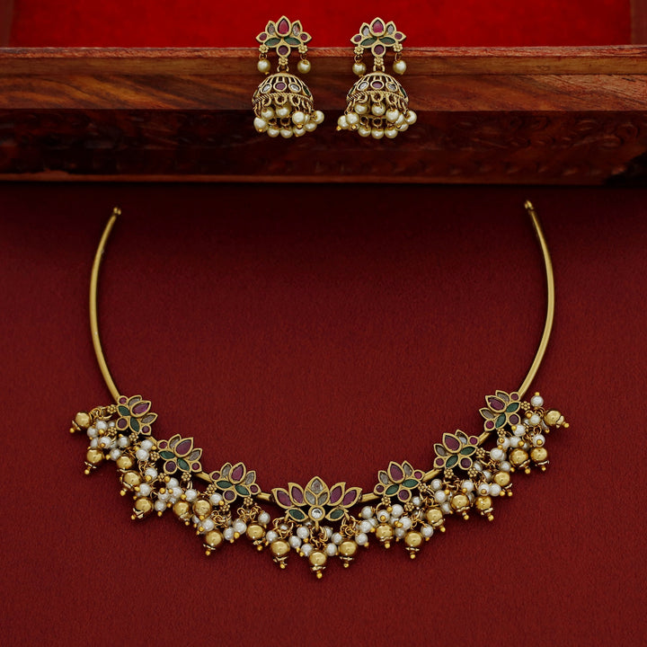 Atreyi Lotus Neckpiece With Earring