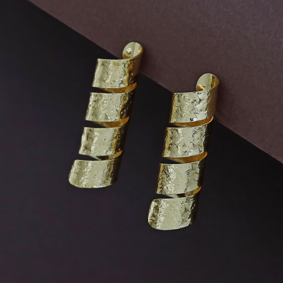 Amaia Textured Spiral Earring