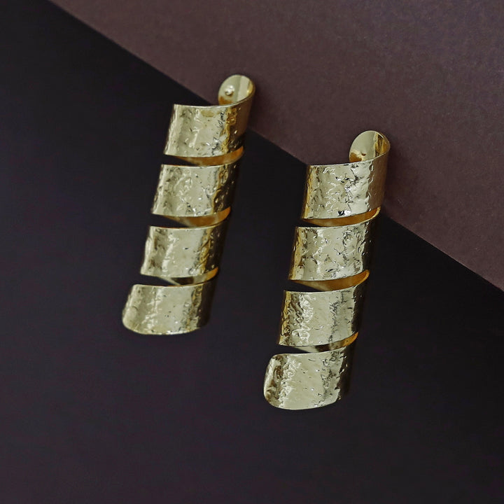 Amaia Textured Spiral Earring