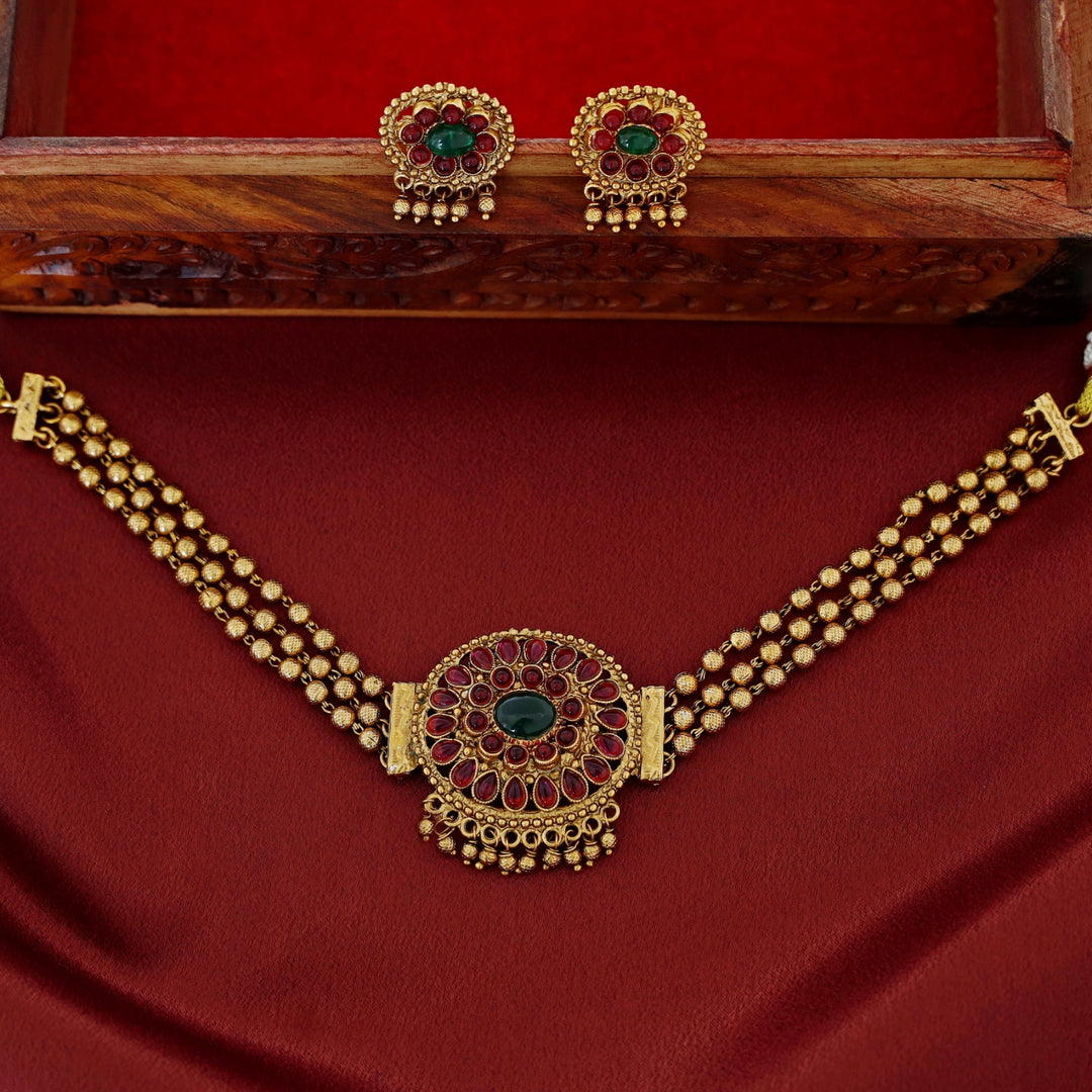 3 Layer Golden Chain Flower Pendant Choker With Earring