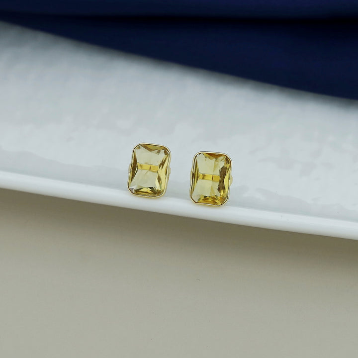 Elia Glossy Rectangle Stud