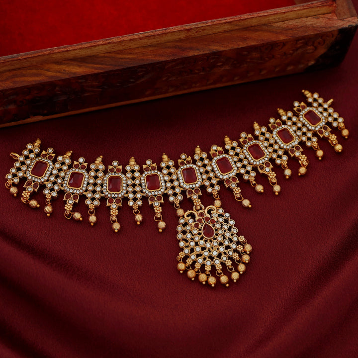 Nivedhika Neckpiece