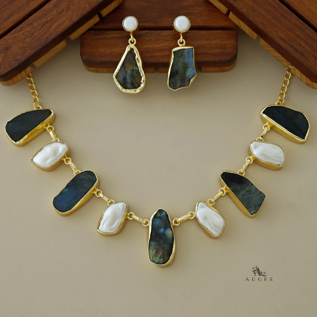 Celeste Raw stone Baroque Short Neckpiece with Earring