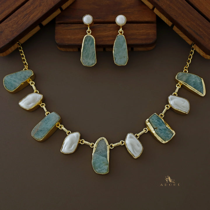 Celeste Raw stone Baroque Short Neckpiece with Earring