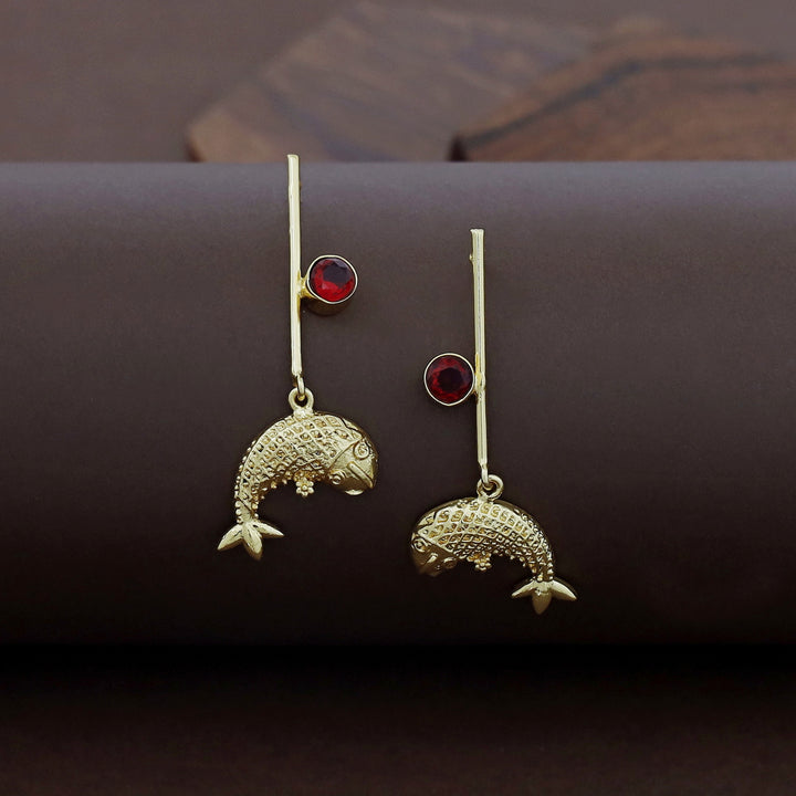 Golden Stick Glossy Stone Fish Earring
