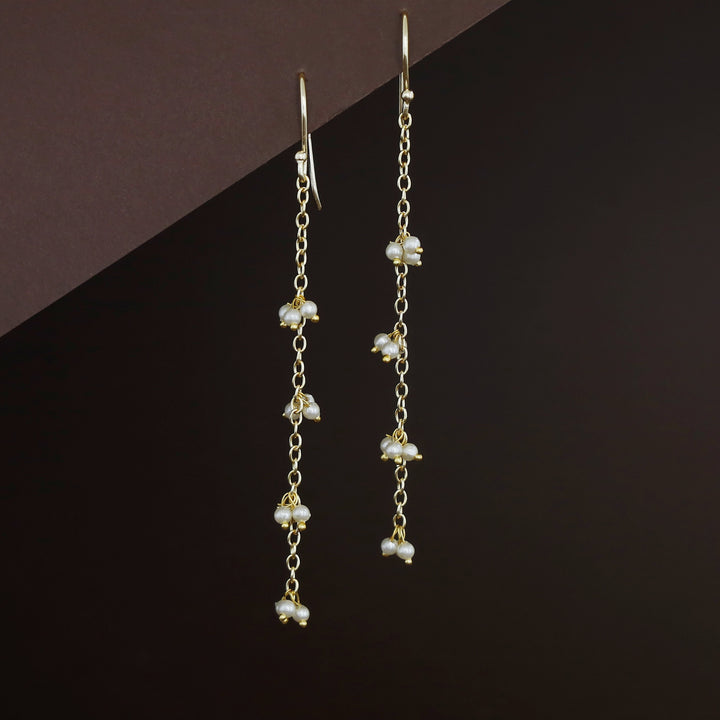 Golden Chainy Cluster Pearl Drop
