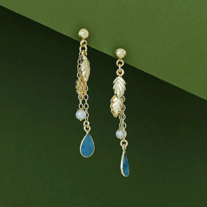Merceralna Golden Dual Leafy Glossy Pearl Earring