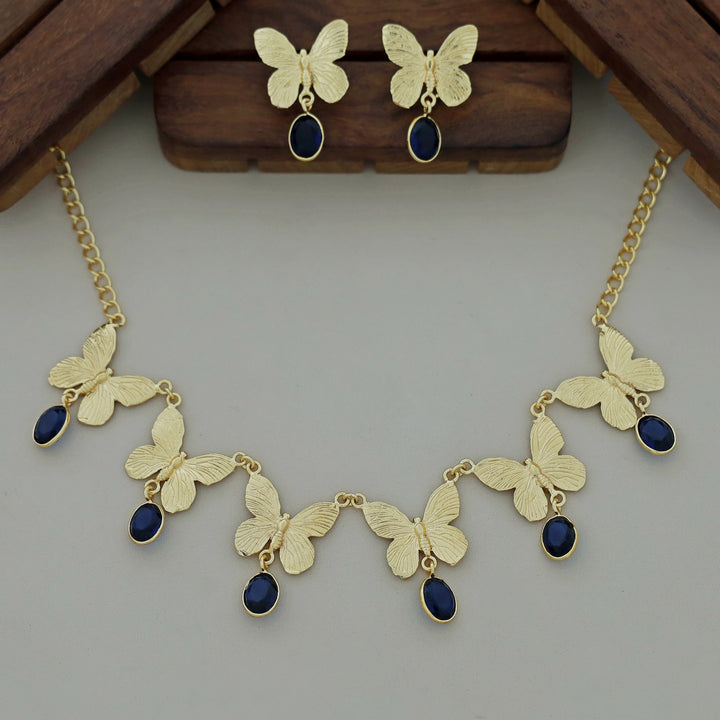 Gold Papillio Neckpiece With Earring