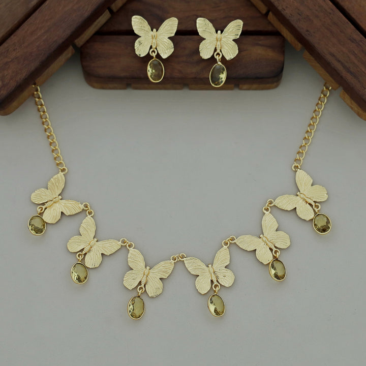 Gold Papillio Neckpiece With Earring