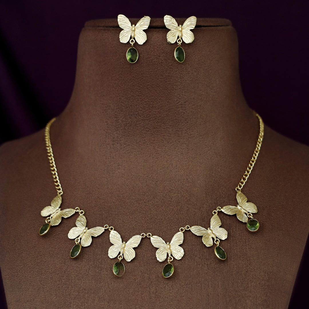 Gold Papillio Neckpiece With Earring