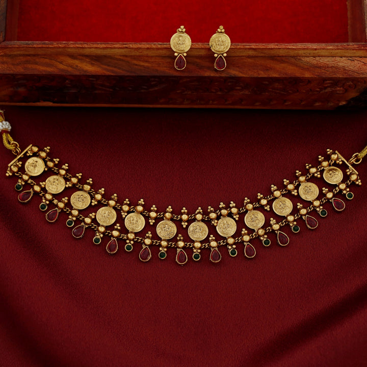 Chitrani Kashi 2 Layer Choker / Neckpiece With Earring