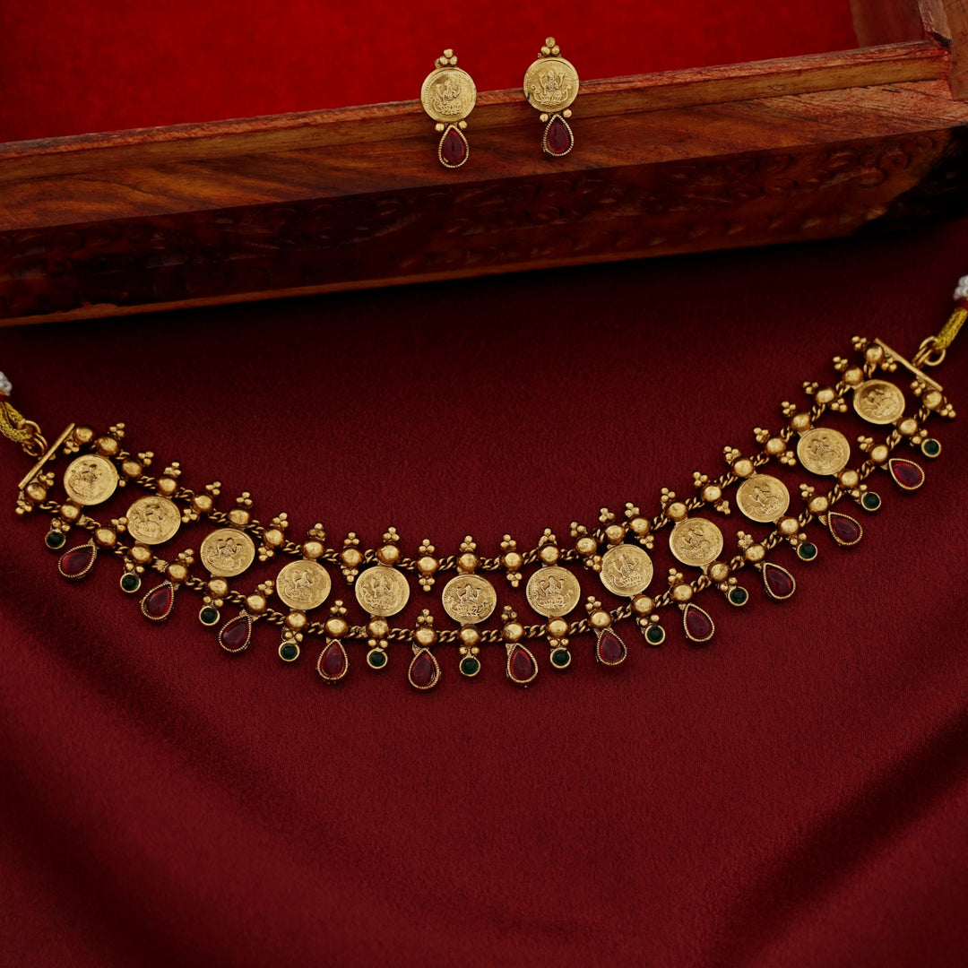 Chitrani Kashi 2 Layer Choker / Neckpiece With Earring