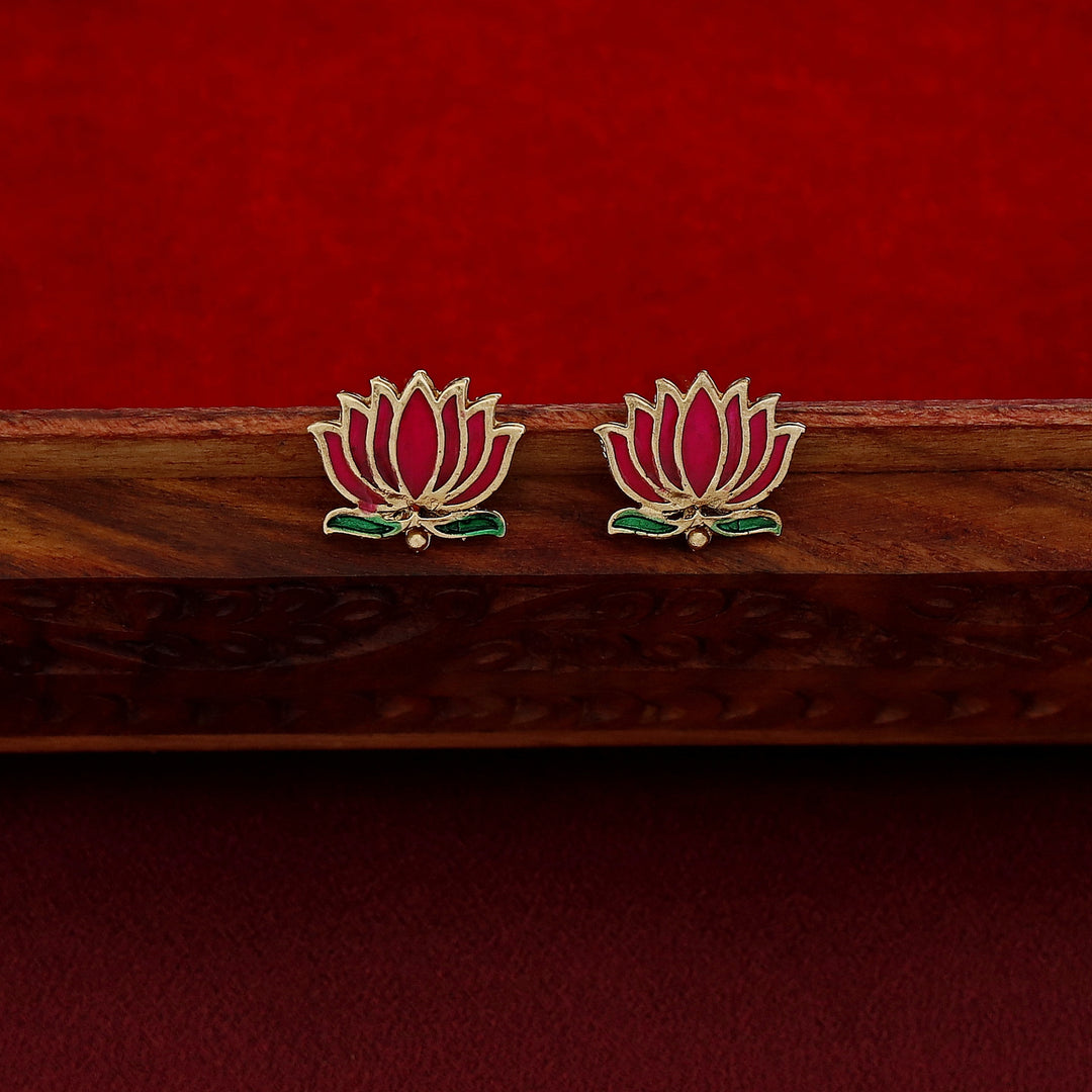 Advaita Enamel Lotus Pearl String Neckpiece With Stud