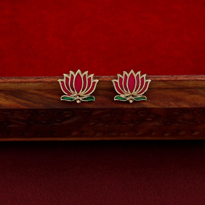 Advaita Enamel Lotus Pearl String Neckpiece With Stud