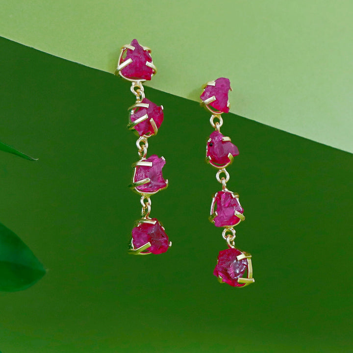 Citra Golden Tetra Claw Dyed stone Earring