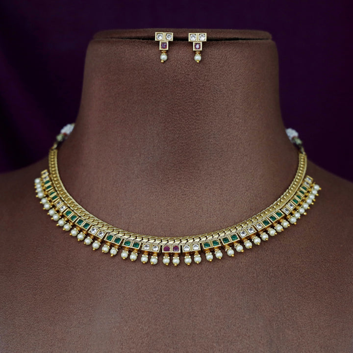 Abhiprithi Square Pearl Short Neckpiece With Earring