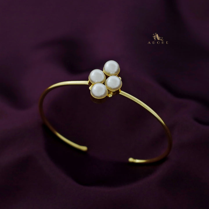 Orla 4 Pearl Golden Bangle