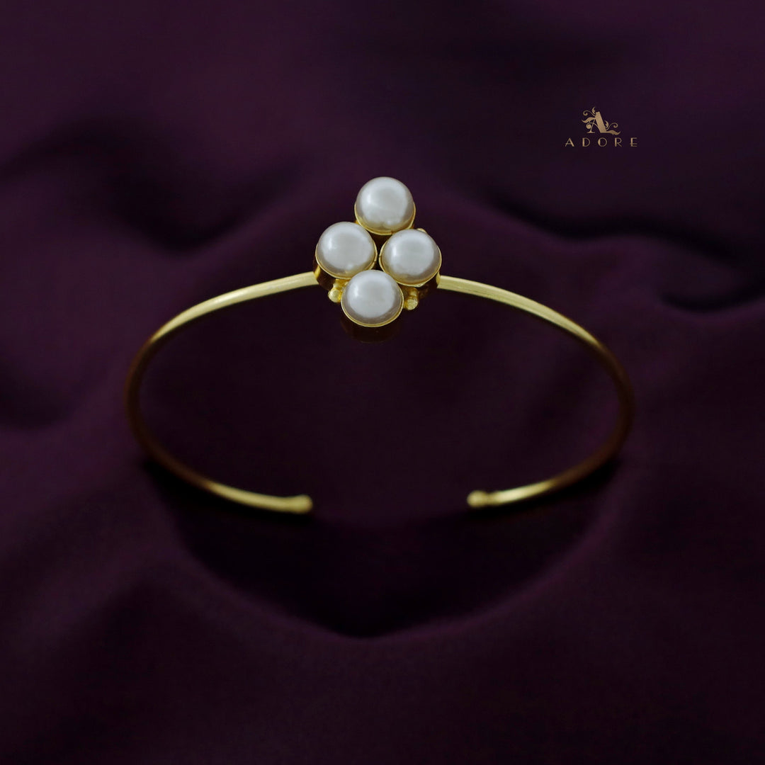 Orla 4 Pearl Golden Bangle