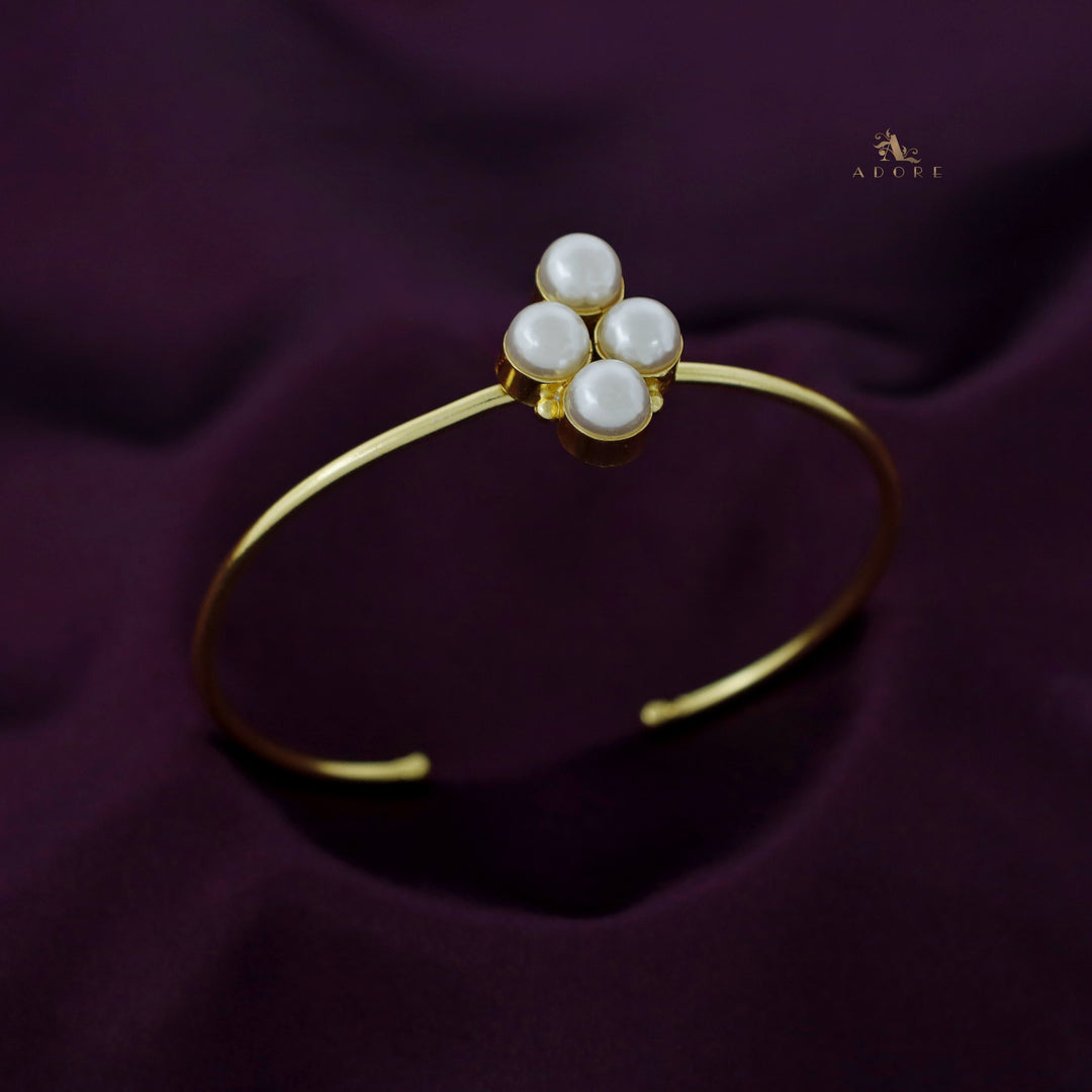 Orla 4 Pearl Golden Bangle