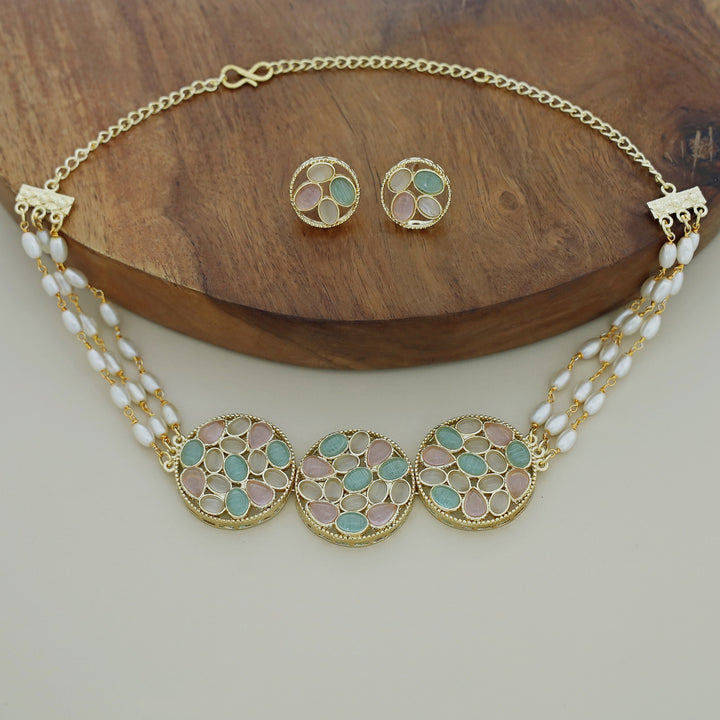 Alandra Round Glossy Pearl Choker With Earring