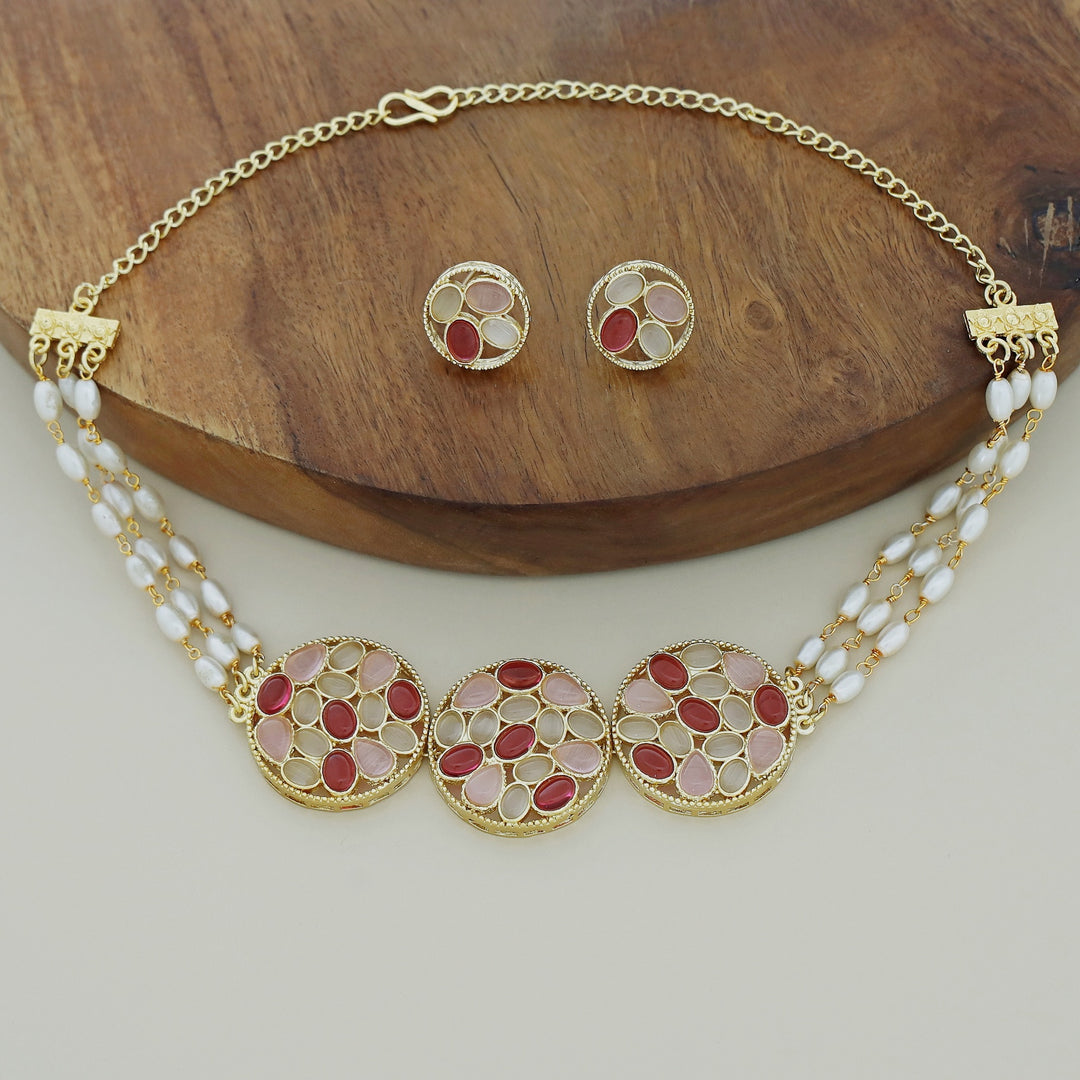 Alandra Round Glossy Pearl Choker With Earring