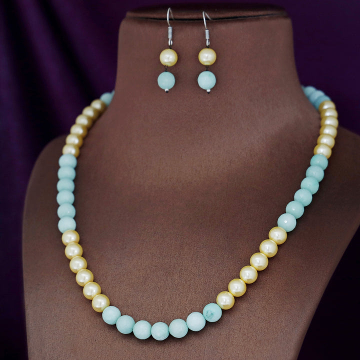 Orbia Pearl Single Layer Neckpiece With Earring
