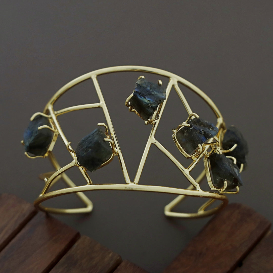Hailin Dyed + Raw Stone Bangle