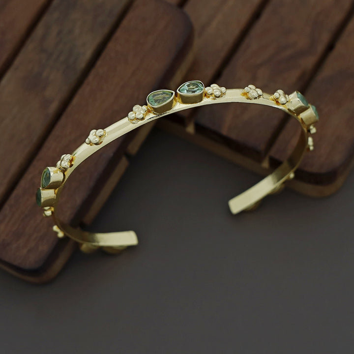 Dia Golden Glossy Bangle