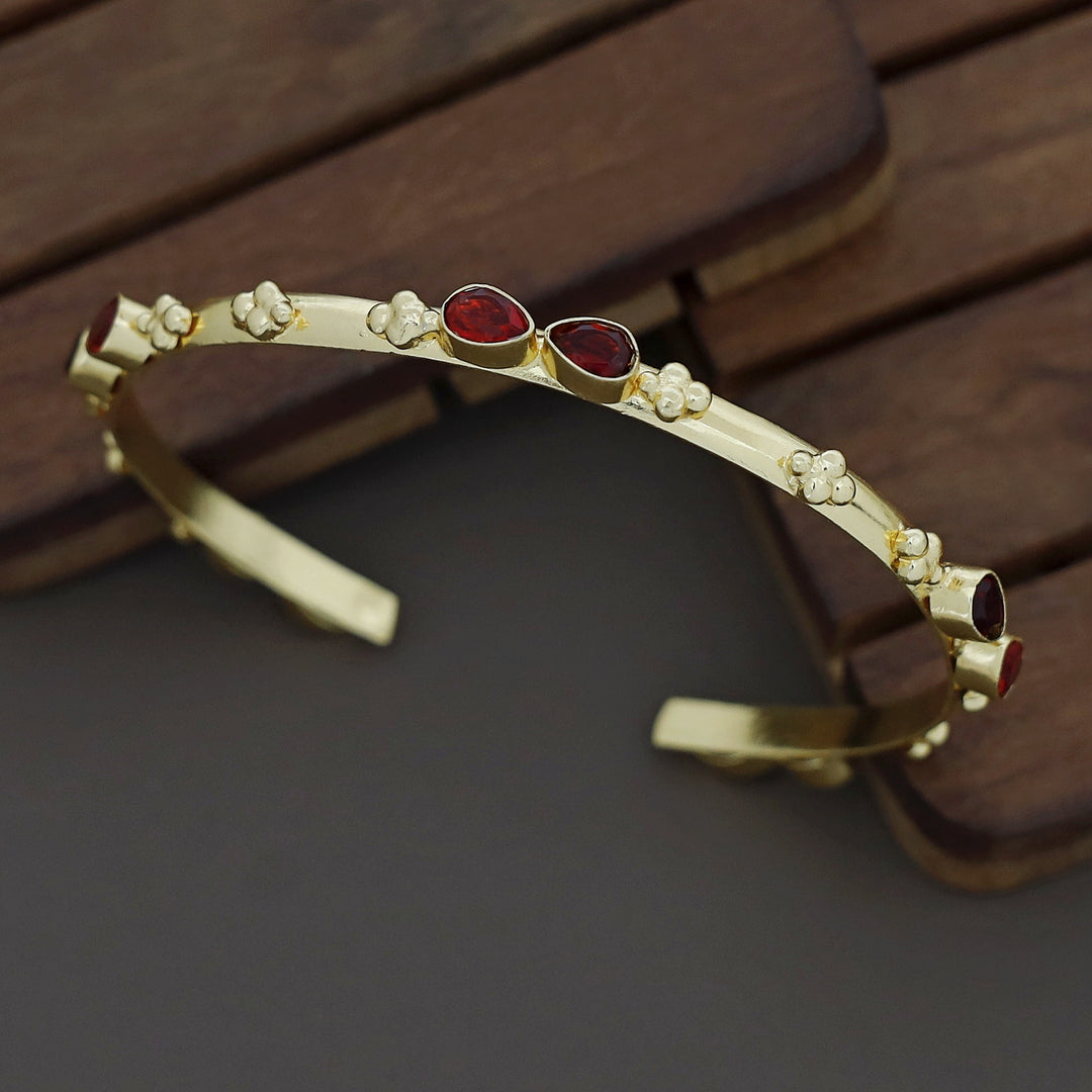Dia Golden Glossy Bangle