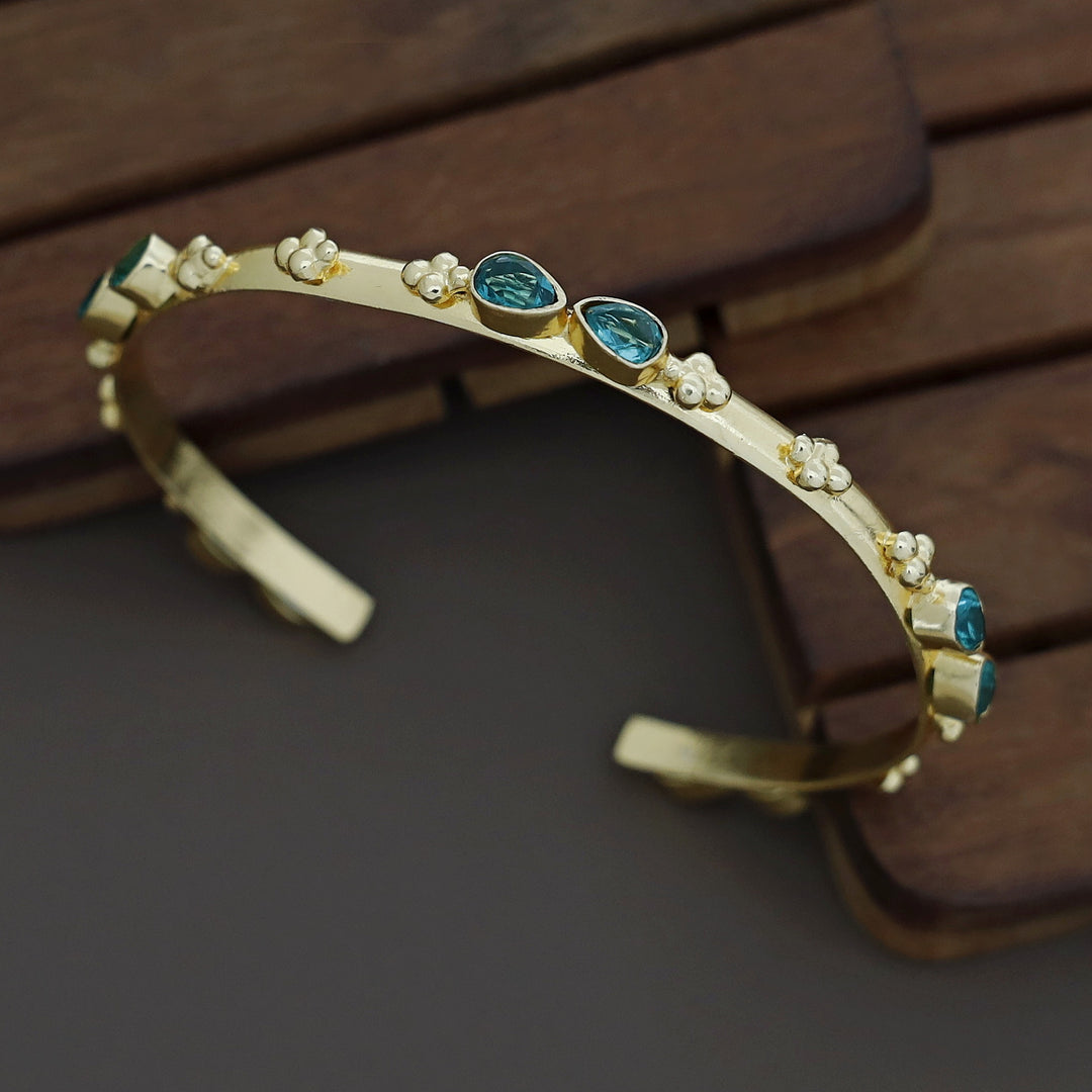 Dia Golden Glossy Bangle