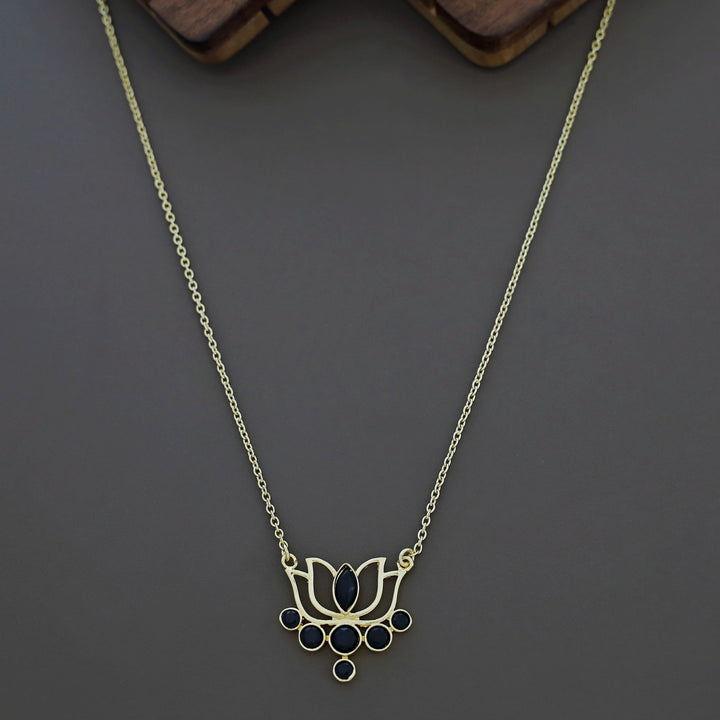 Nisha Golden Lotus Glossy Neckpiece