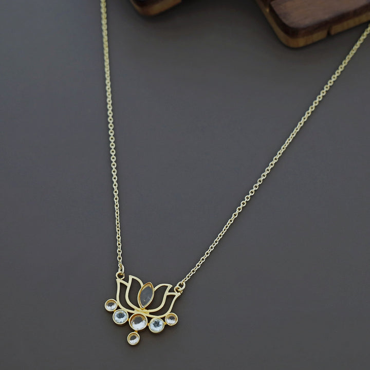 Nisha Golden Lotus Glossy Neckpiece