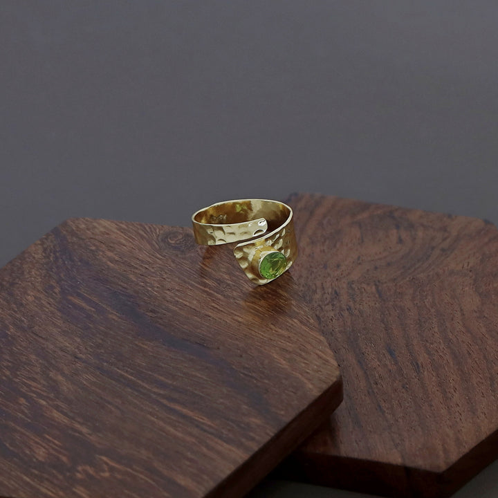 Maadhu Golden Hammered Glossy Ring