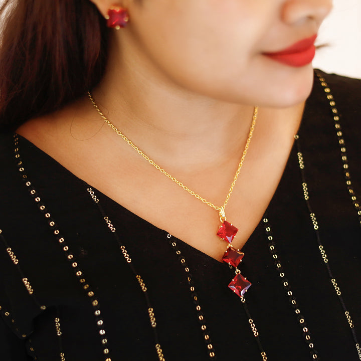 Glossy Tri Diamond Neckpiece with Earring