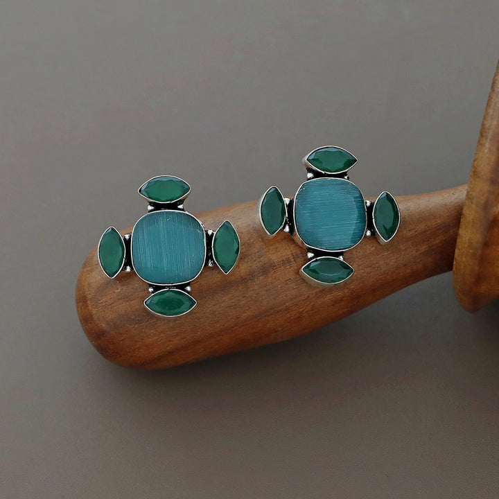 Mriduli 4 Eye Earring