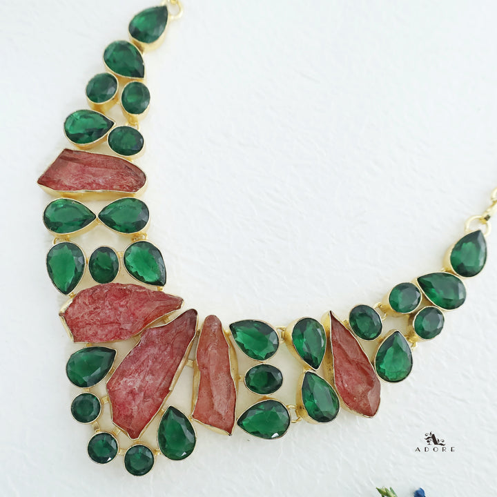 Lesly Neckpiece