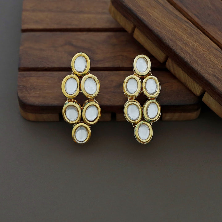 Asvika Kundan Neckpiece