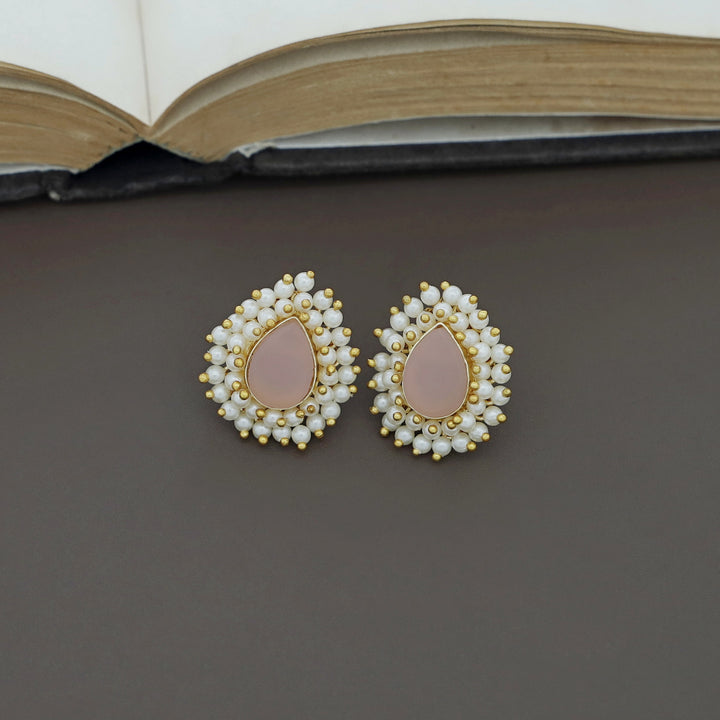 Ahelia Raw Stone Cluster Pearl Earring