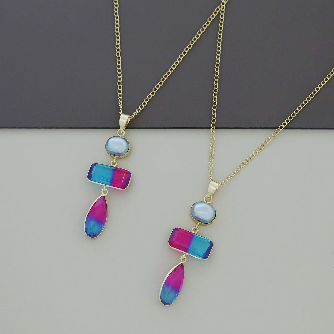 Laya Glossy And Pearl Neckpiece