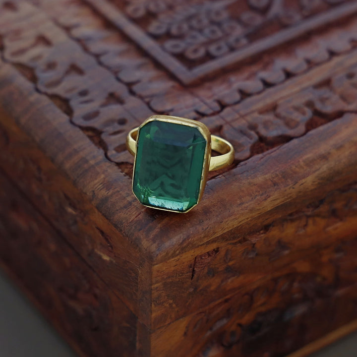 Single Stone Ring (Colour Options) Medium Size