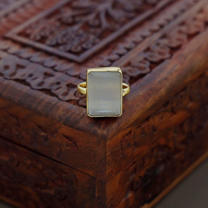 Single Stone Ring (Colour Options) Medium Size